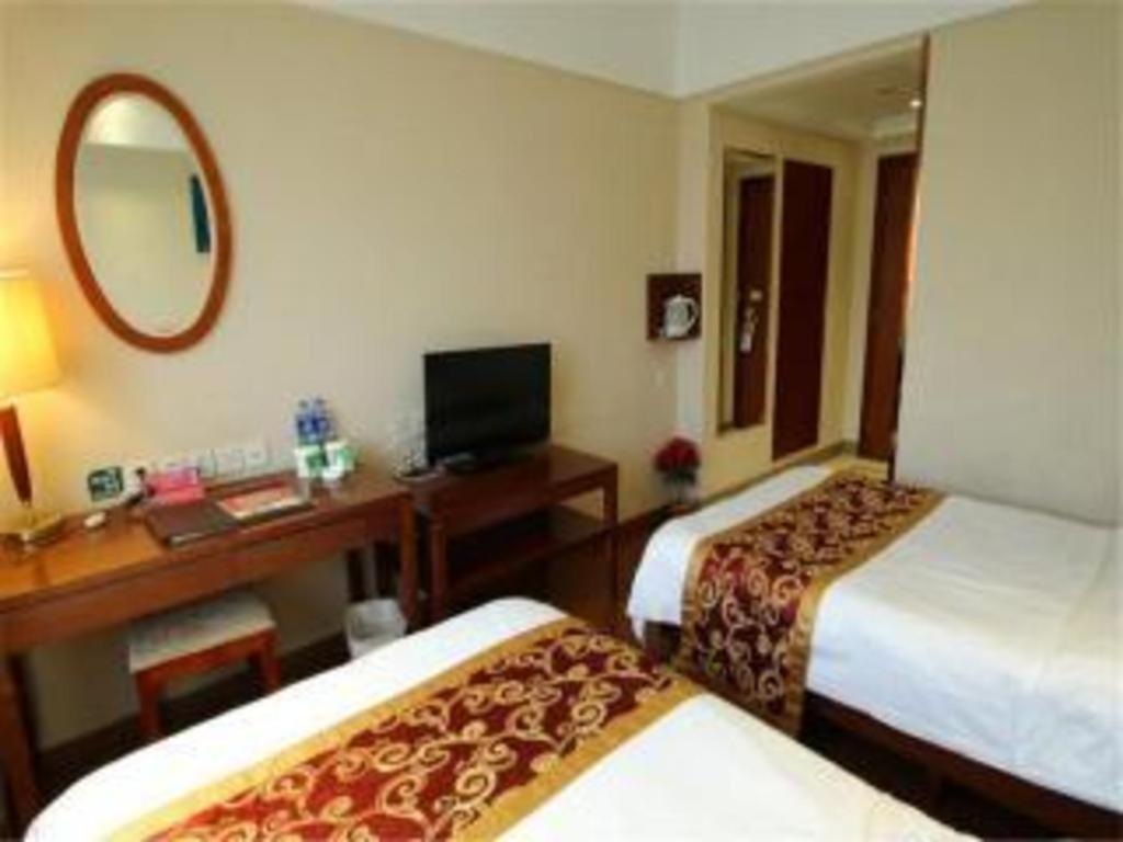 Greentree Inn Shanghai Sheshan National Tourist Resort Express Hotel מראה חיצוני תמונה