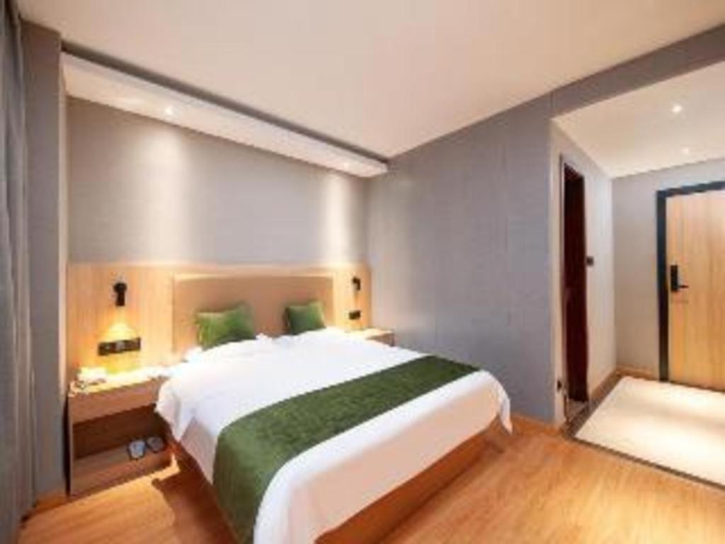 Greentree Inn Shanghai Sheshan National Tourist Resort Express Hotel מראה חיצוני תמונה